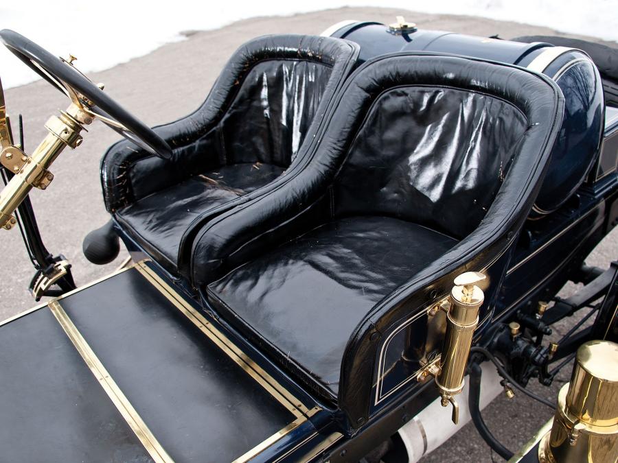Интерьер Locomobile Model 30-L Speedster 1909 года  (фото 4 из 5)
